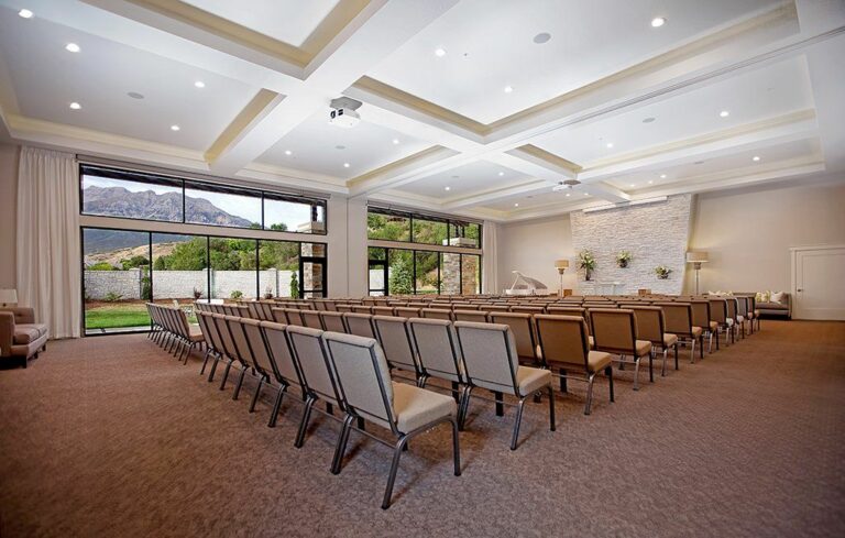 Utah County Funeral Home - Nelson Family Mortuary | Provo, Heber City